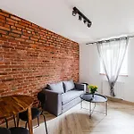 12a Loft Apartment- Modern Flat With Kitchen And Bathroom شقة فروتسواف
